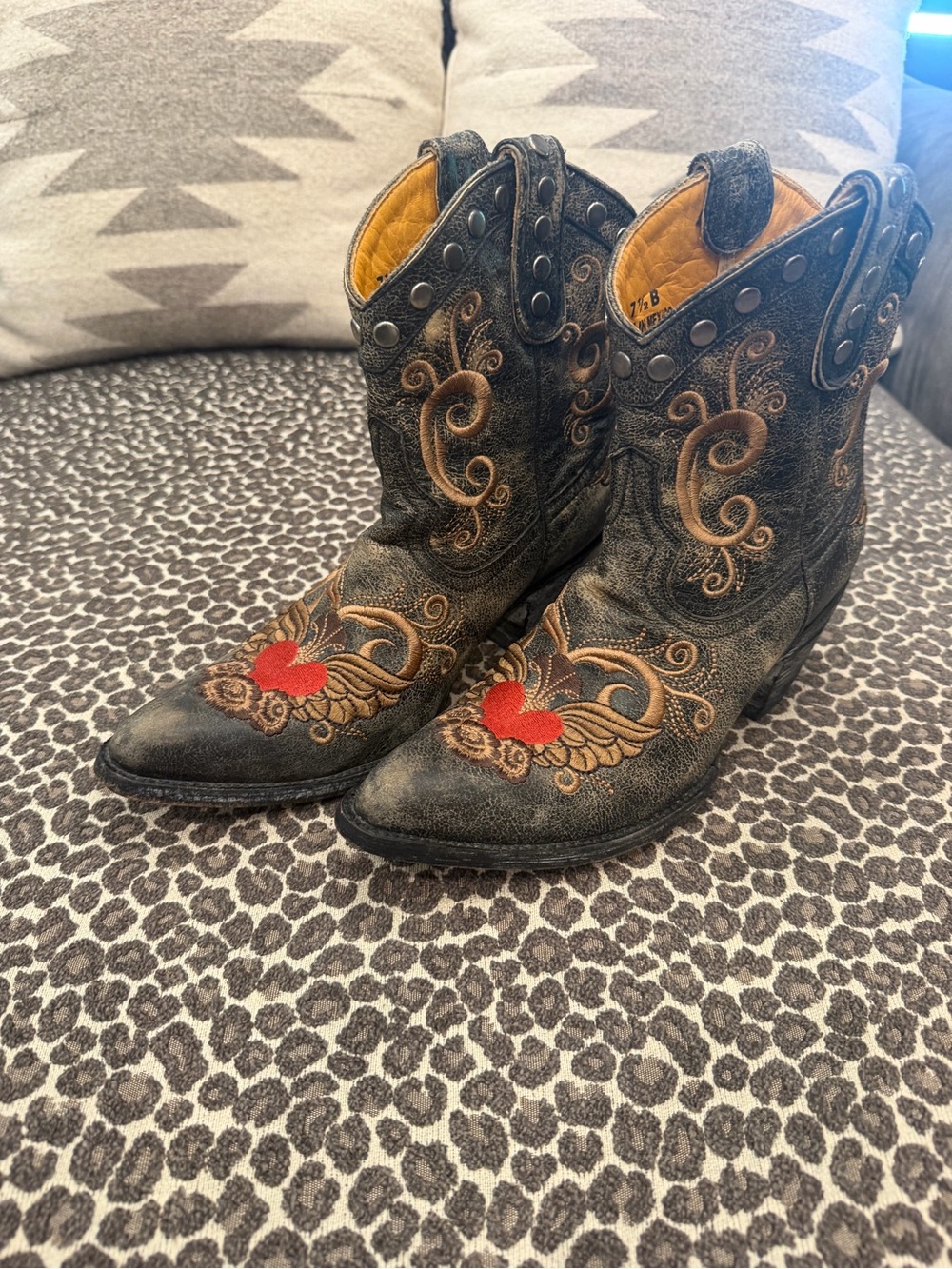 Old Gringo Black Western Embroidered Ankle Boots with Red Hearts